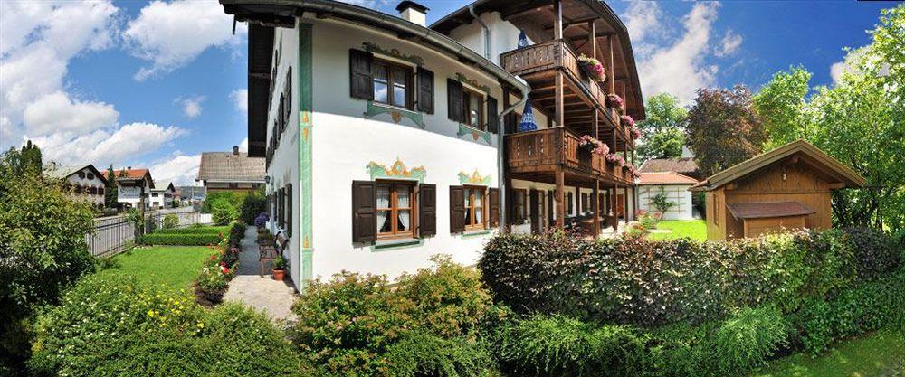 Gaestehaus Enzianhof Hotel Garni Oberammergau Eksteriør billede
