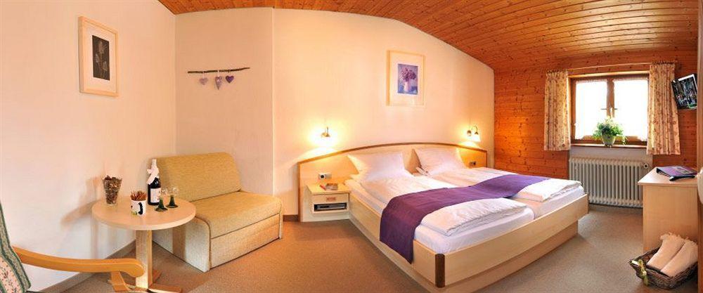 Gaestehaus Enzianhof Hotel Garni Oberammergau Eksteriør billede